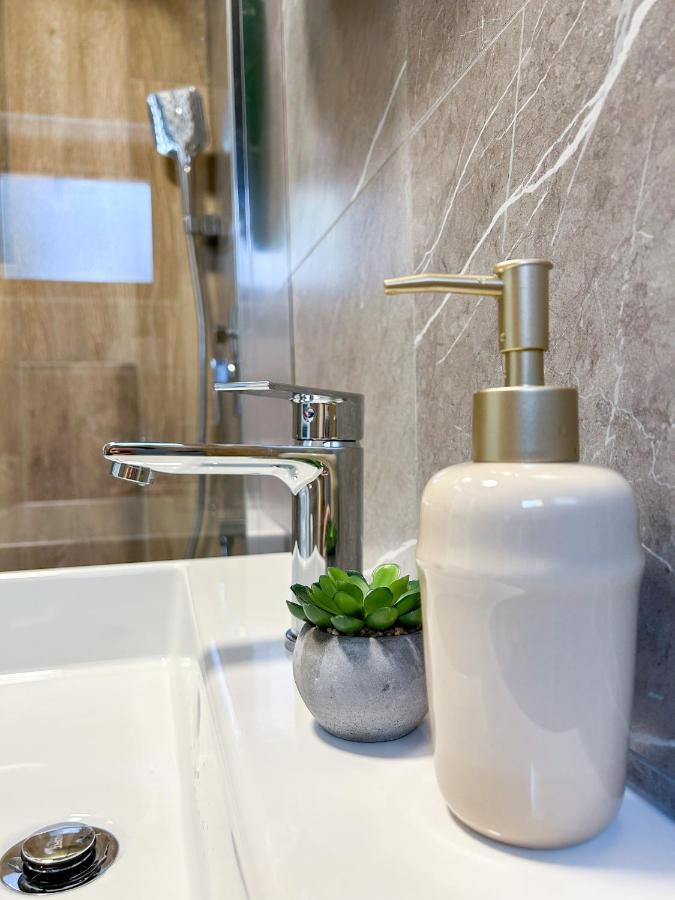 Apartments Saraden ヴォディツェ エクステリア 写真